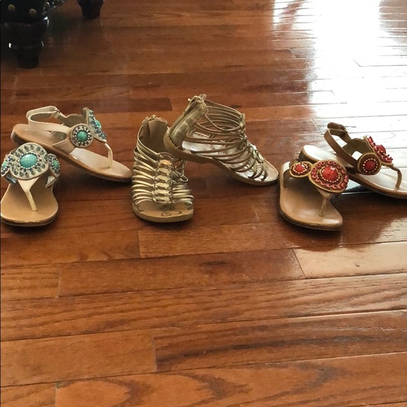 Girl’s Sandals - Picture 1 of 4